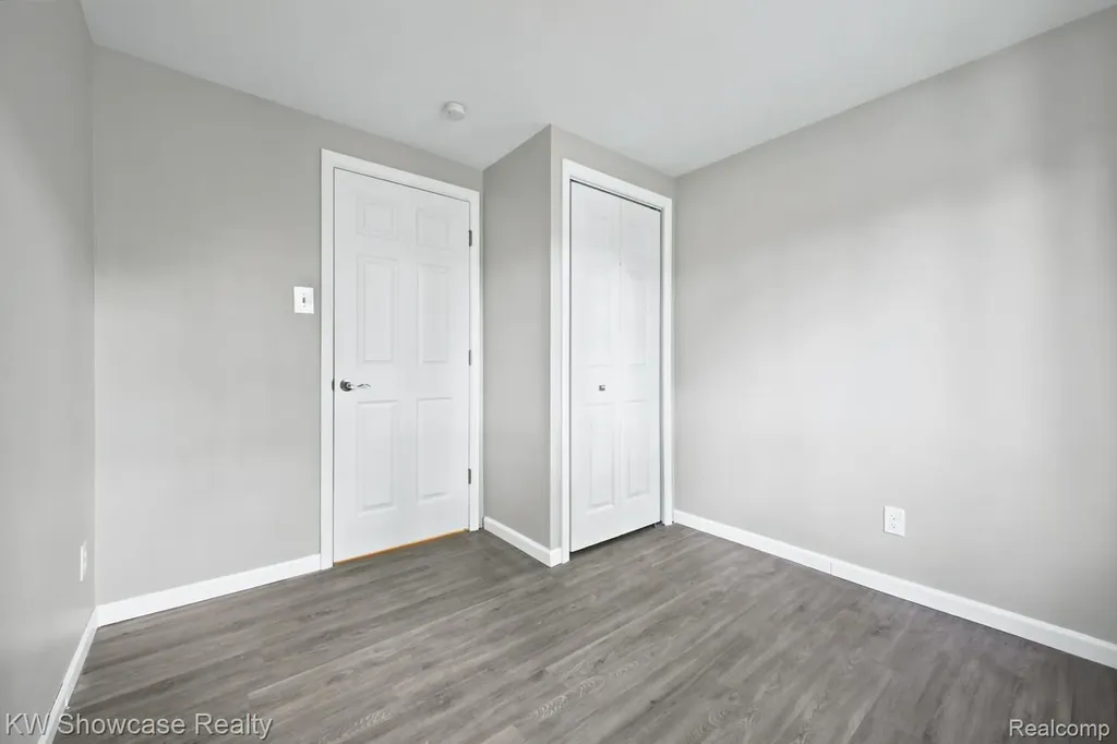 3412 W Clarice Avenue Highland Charter Township MI 48356