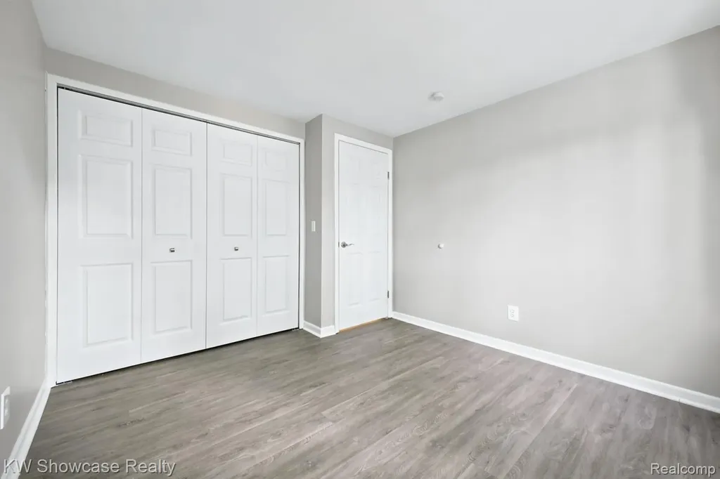 3412 W Clarice Avenue Highland Charter Township MI 48356