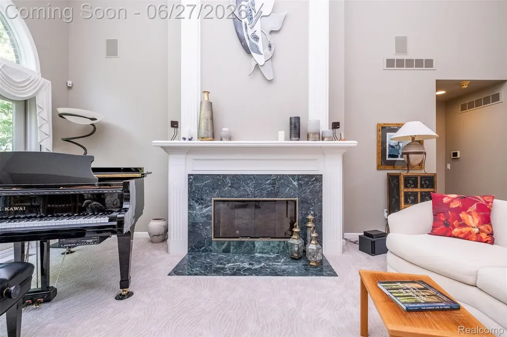 21579 Trent Court Novi City MI 48375