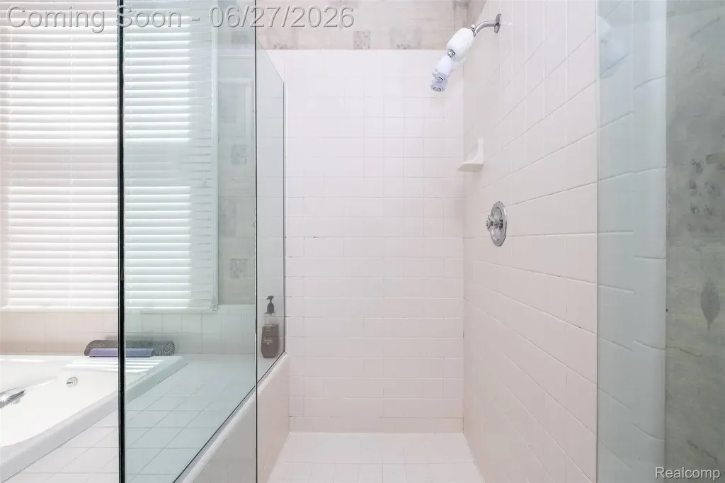 21579 Trent Court Novi City MI 48375