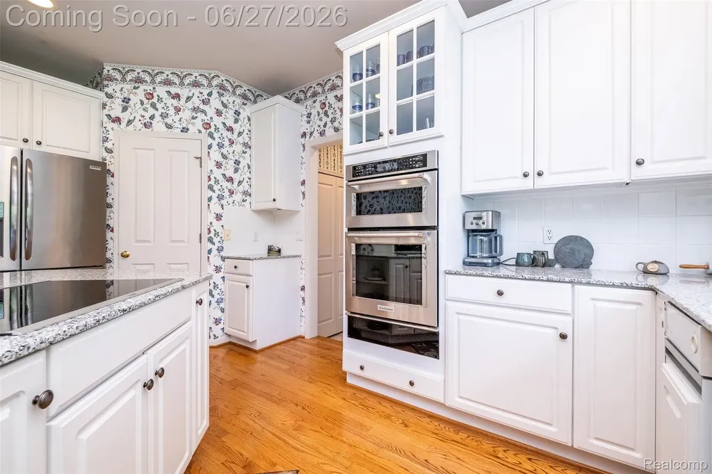 21579 Trent Court Novi City MI 48375