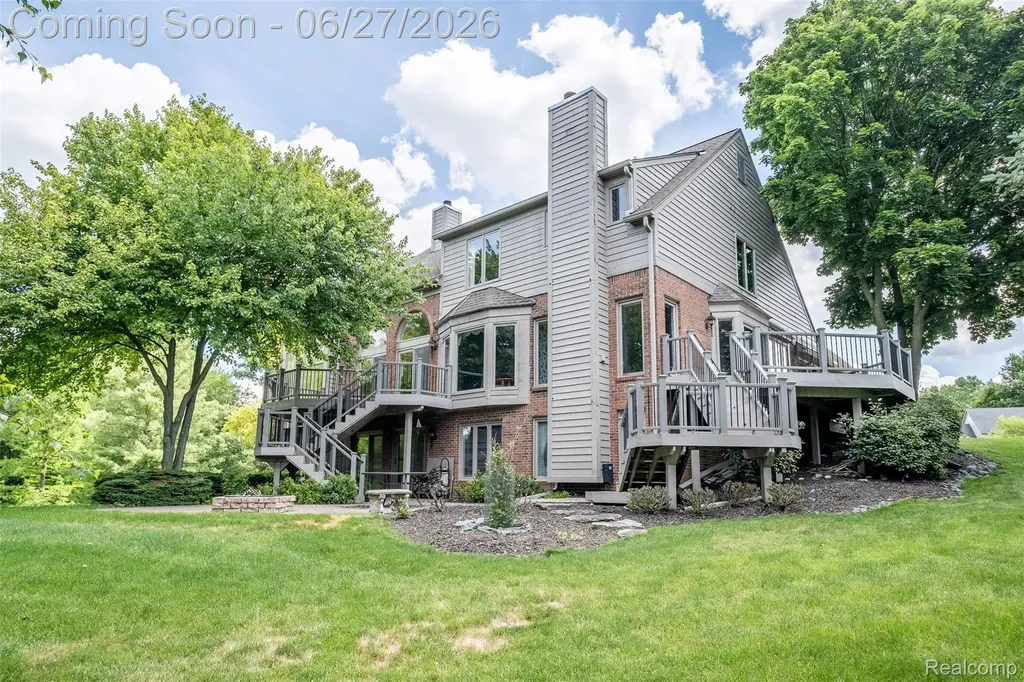 21579 Trent Court Novi City MI 48375