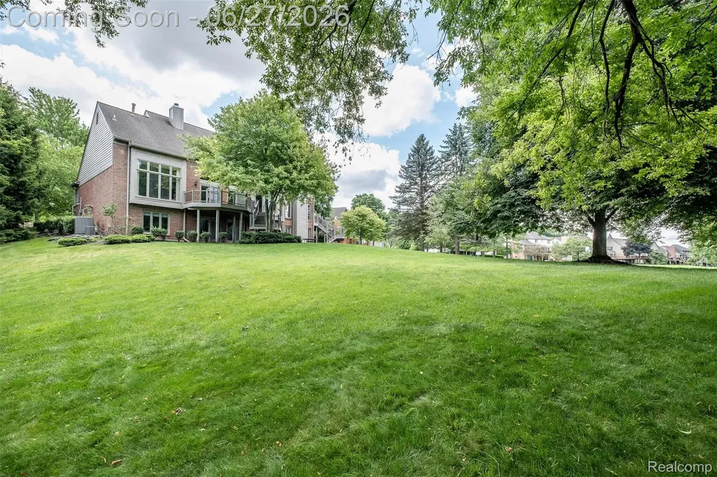 21579 Trent Court Novi City MI 48375