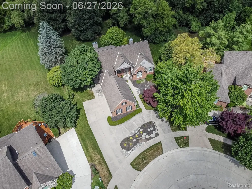 21579 Trent Court Novi City MI 48375
