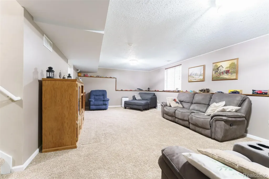 7047 Bennington Greens Drive Bennington Township MI 48867