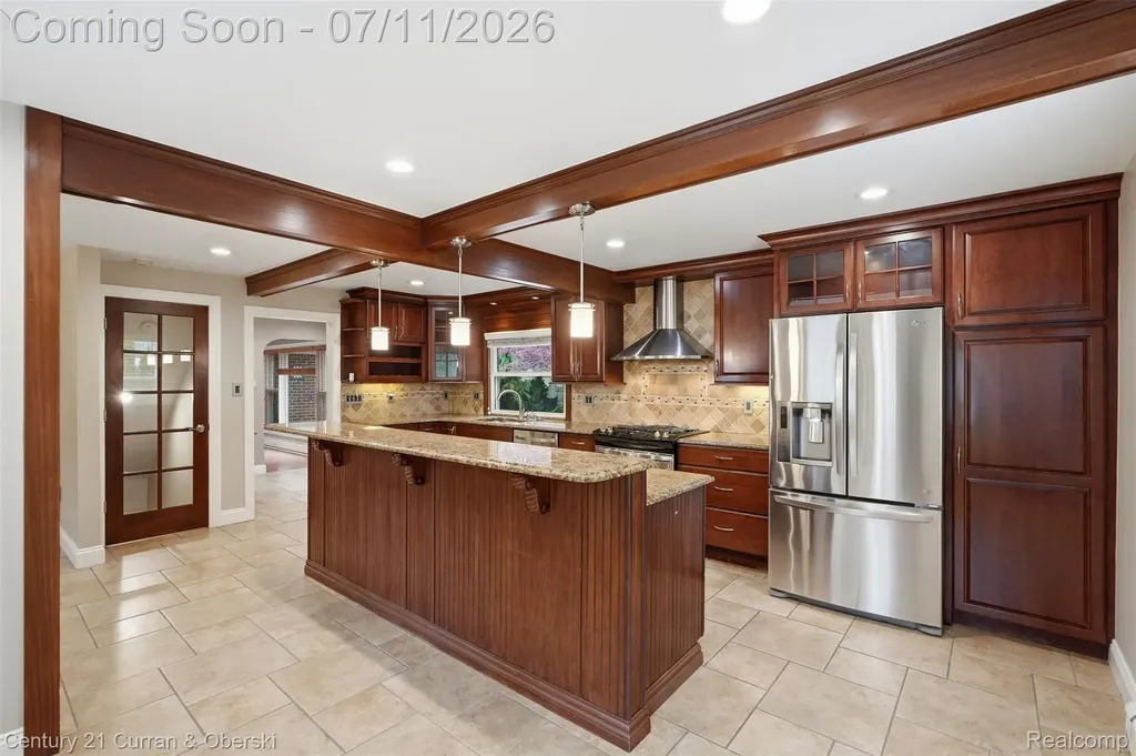 6354 Shenandoah Avenue Allen Park City MI 48101