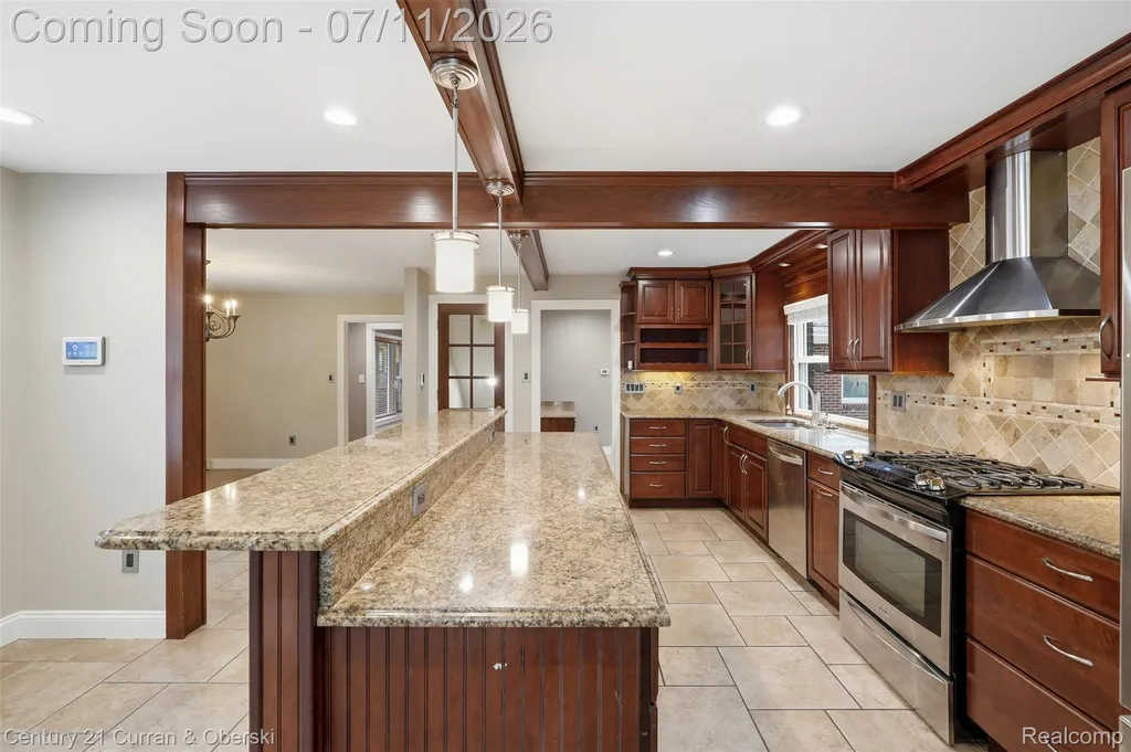 6354 Shenandoah Avenue Allen Park City MI 48101
