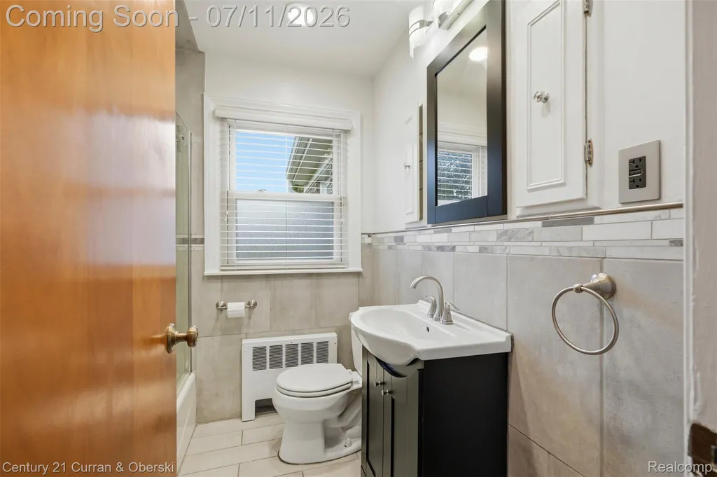 6354 Shenandoah Avenue Allen Park City MI 48101
