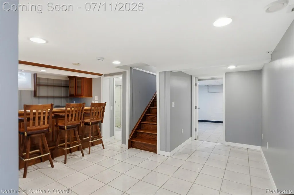 6354 Shenandoah Avenue Allen Park City MI 48101