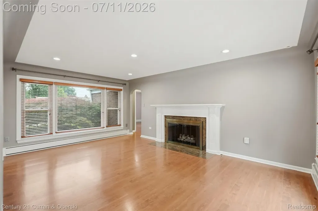 6354 Shenandoah Avenue Allen Park City MI 48101