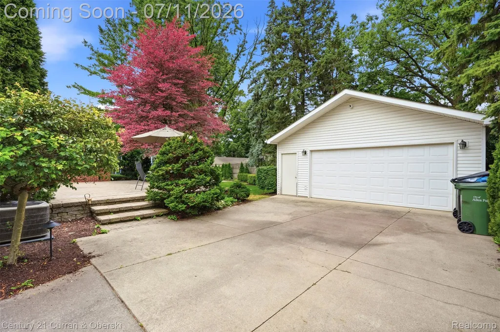 6354 Shenandoah Avenue Allen Park City MI 48101