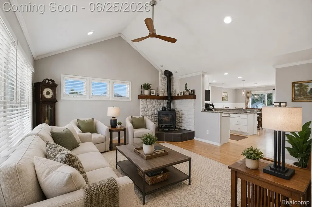 3477 Amber Oaks Drive Howell Township MI 48855