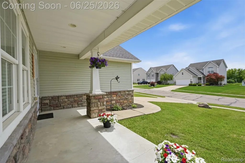 3477 Amber Oaks Drive Howell Township MI 48855