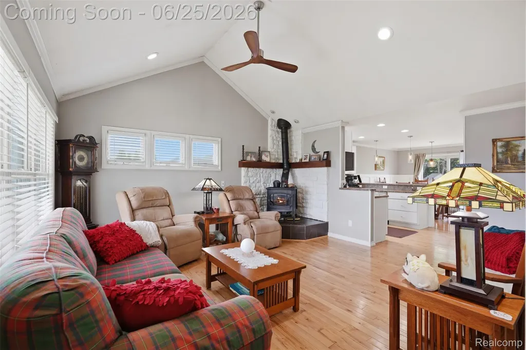 3477 Amber Oaks Drive Howell Township MI 48855