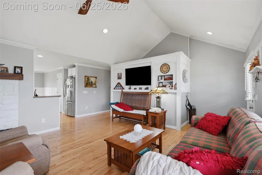 3477 Amber Oaks Drive Howell Township MI 48855