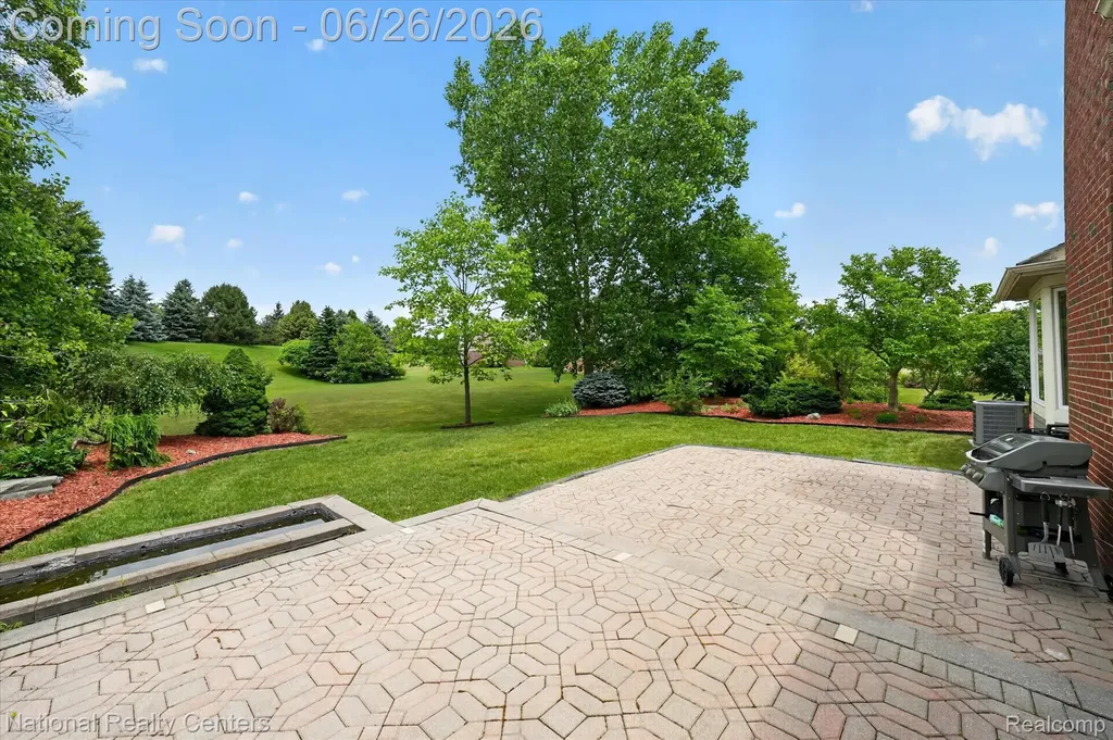 12257 Chandler Drive Plymouth Charter Township MI 48170