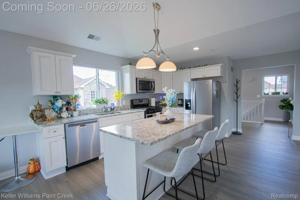 16620 Savor Lane Clinton Charter Township MI 48035