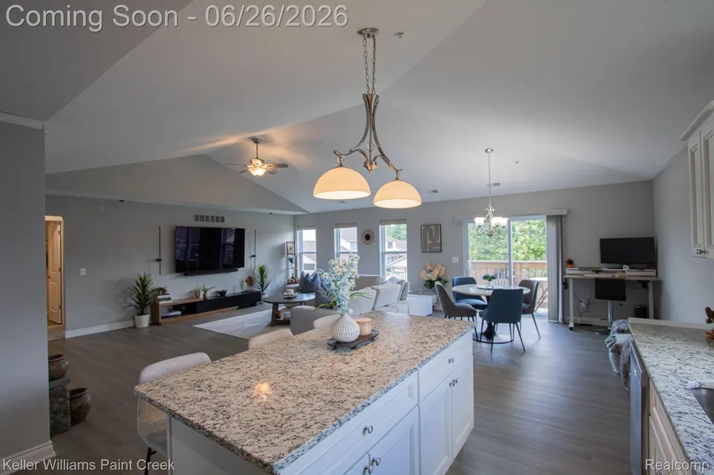 16620 Savor Lane Clinton Charter Township MI 48035