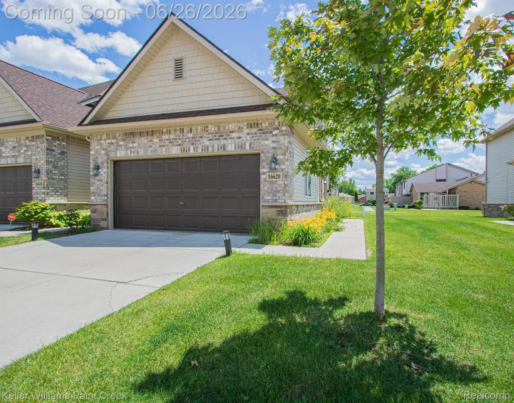 16620 Savor Lane Clinton Charter Township MI 48035