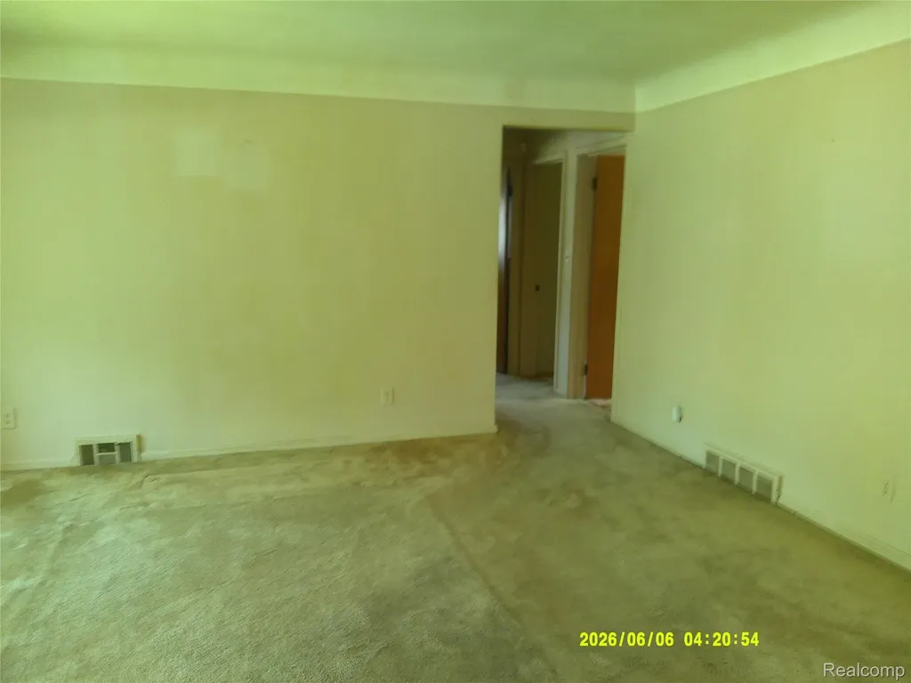 13458 Marion Redford Charter Township MI 48239