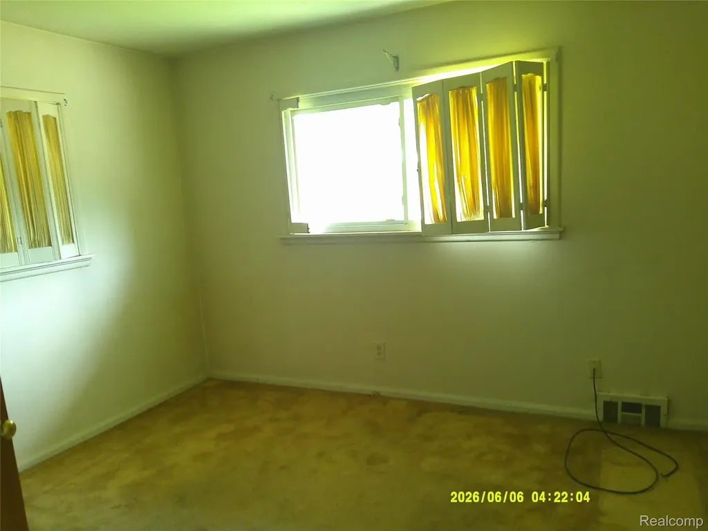 13458 Marion Redford Charter Township MI 48239