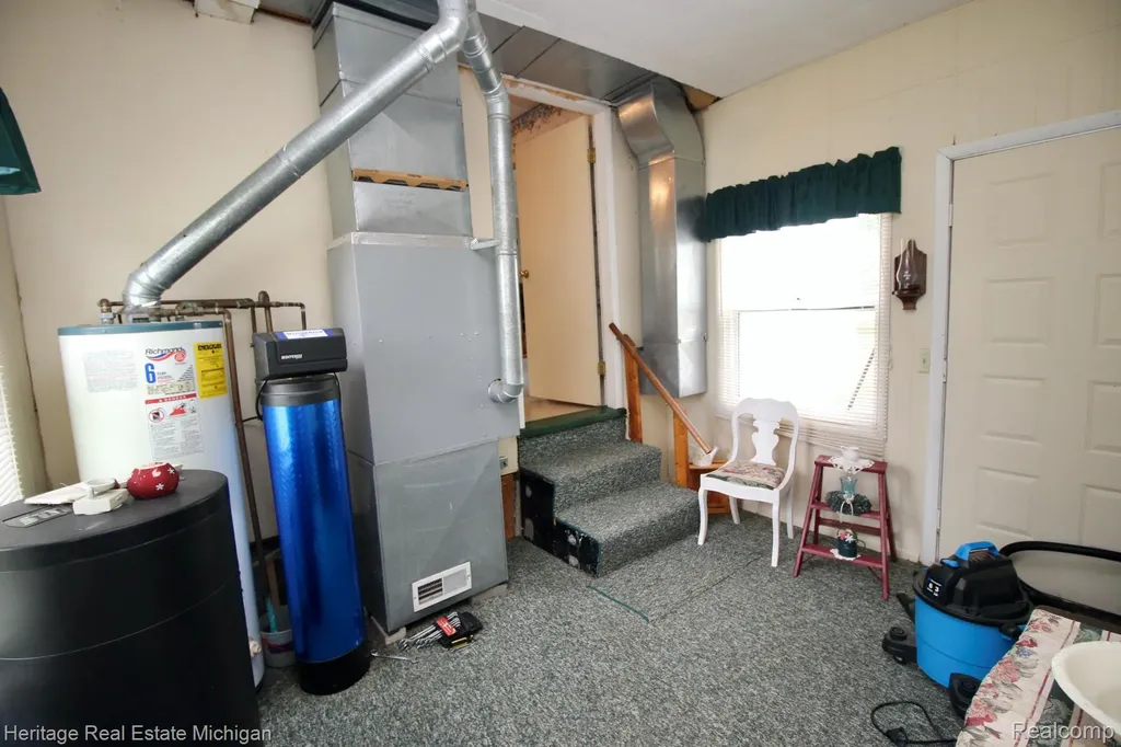 8265 S M 52 Bennington Township MI 48867
