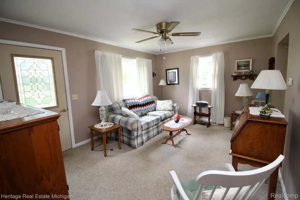 8265 S M 52 Bennington Township MI 48867