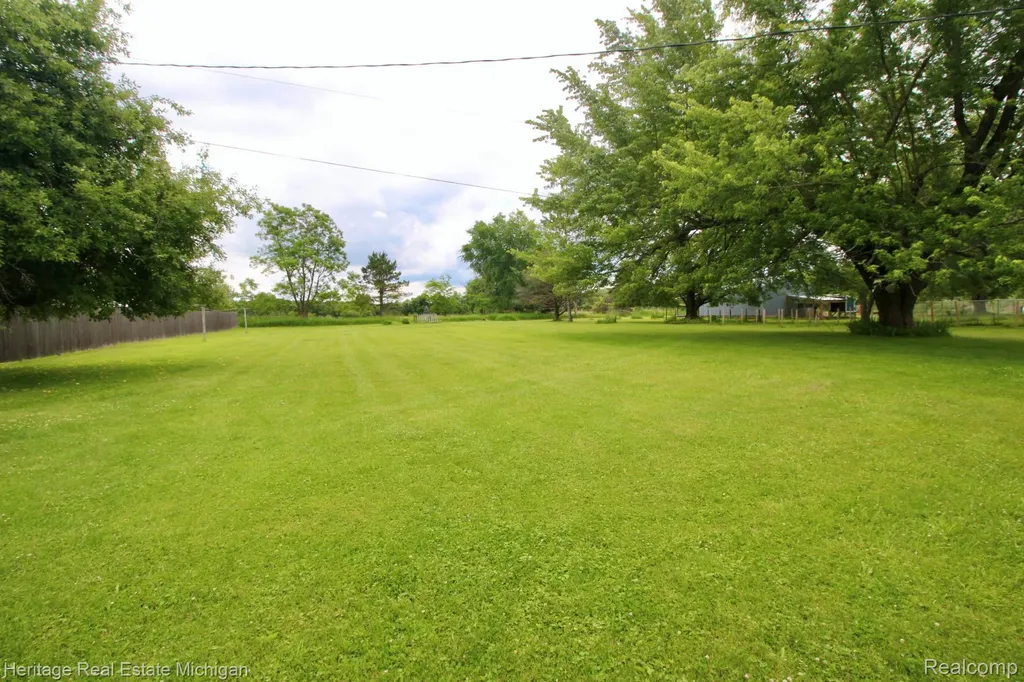 8265 S M 52 Bennington Township MI 48867