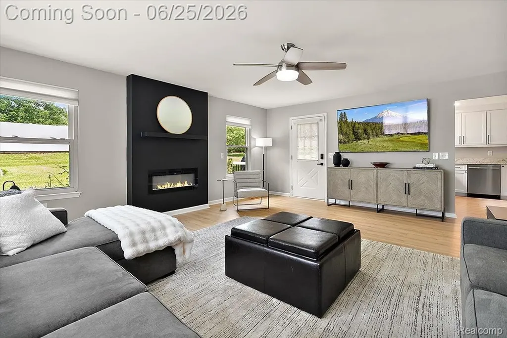 45071 Yorkshire Drive Novi City MI 48375
