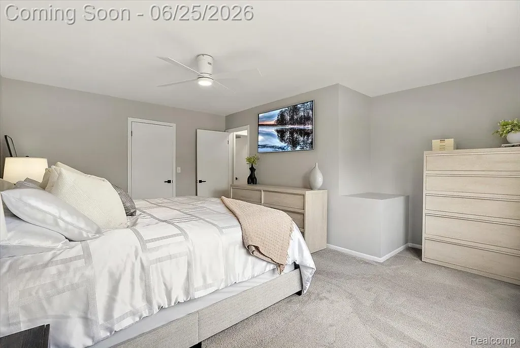 45071 Yorkshire Drive Novi City MI 48375