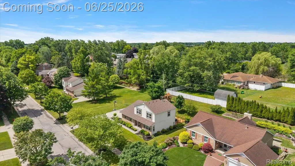 45071 Yorkshire Drive Novi City MI 48375