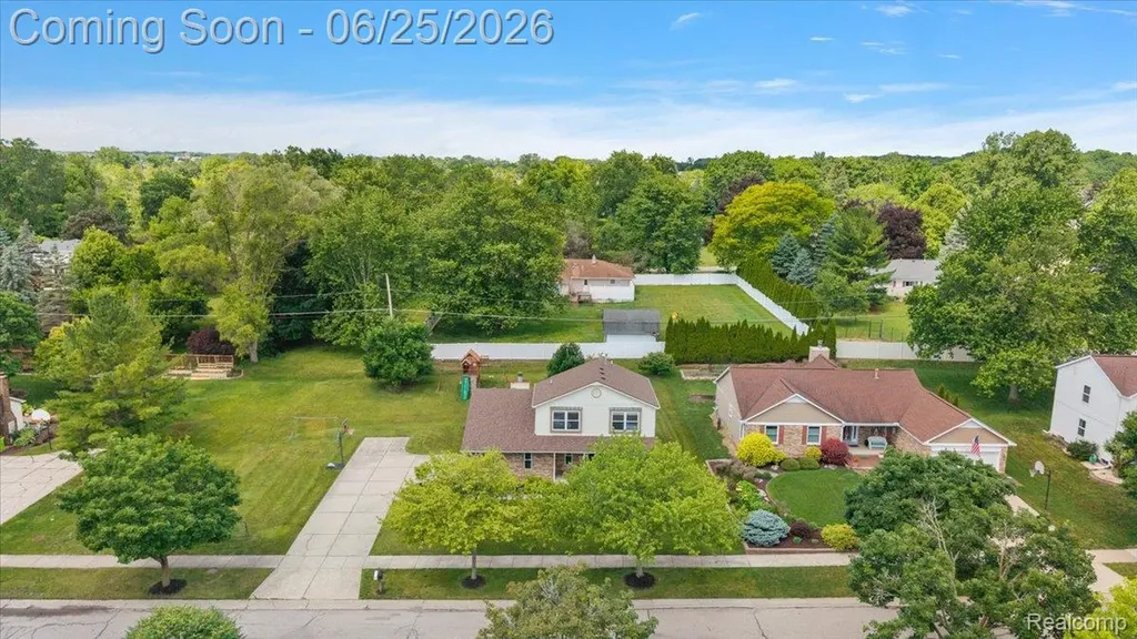 45071 Yorkshire Drive Novi City MI 48375