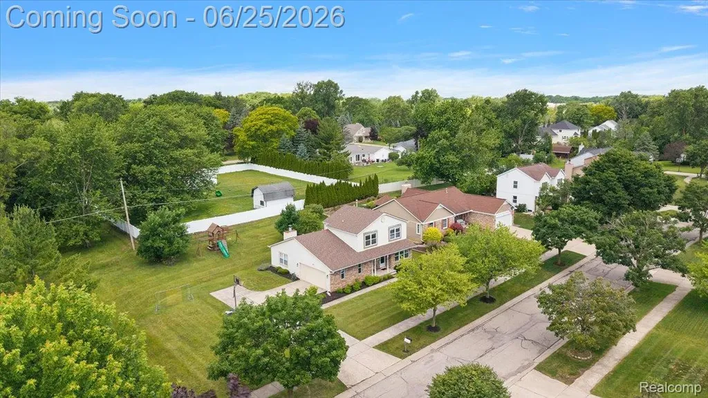 45071 Yorkshire Drive Novi City MI 48375