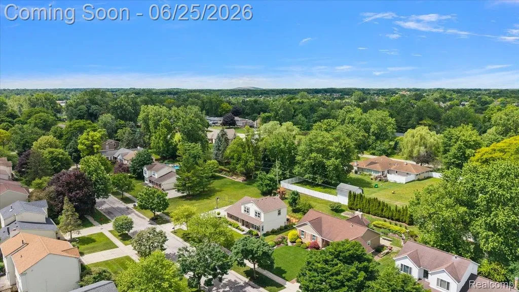 45071 Yorkshire Drive Novi City MI 48375