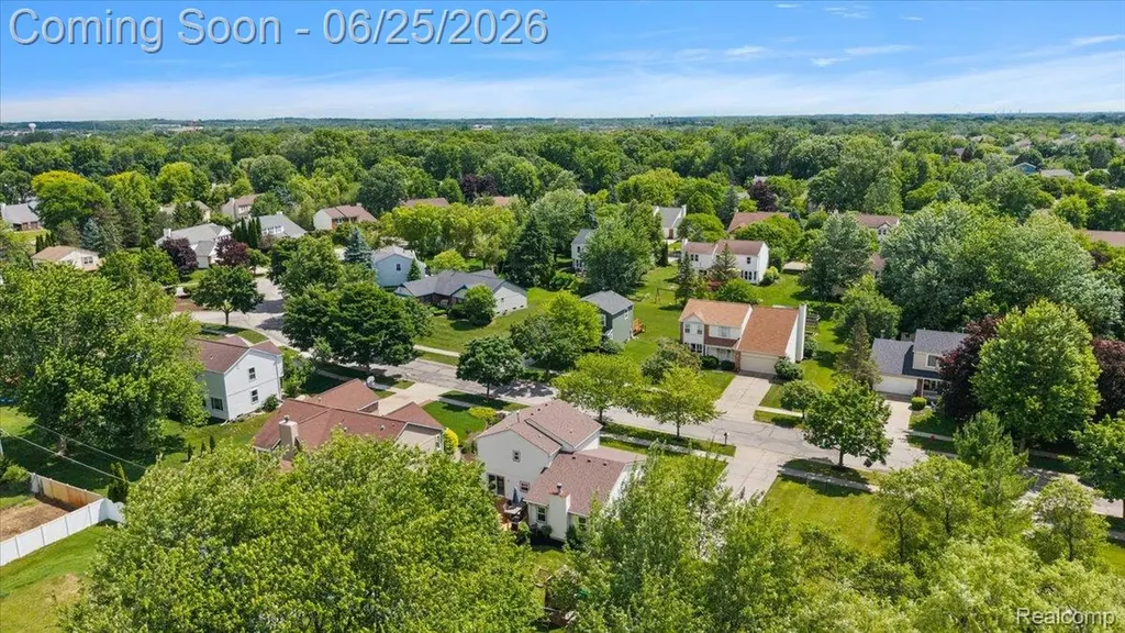 45071 Yorkshire Drive Novi City MI 48375
