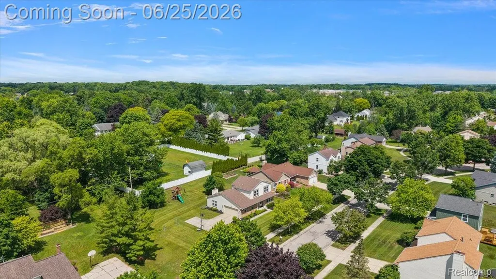 45071 Yorkshire Drive Novi City MI 48375