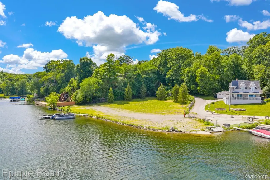 4058 Hunt Road Elba Township MI 48446
