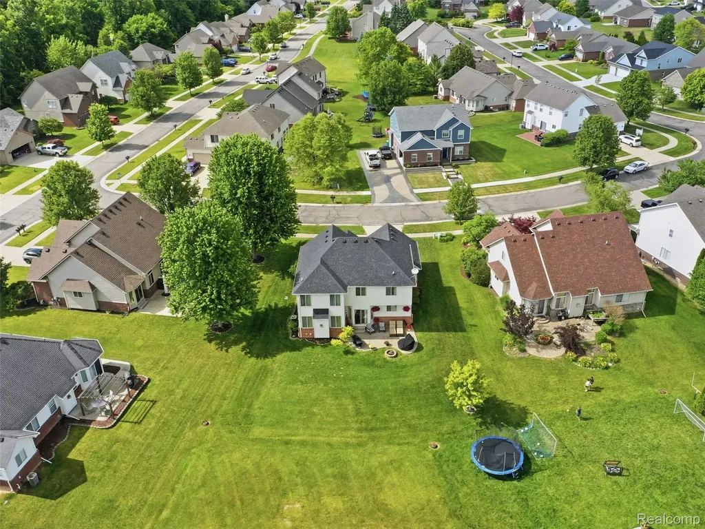 23621 Crescent Ridge Drive Huron Charter Township MI 48164