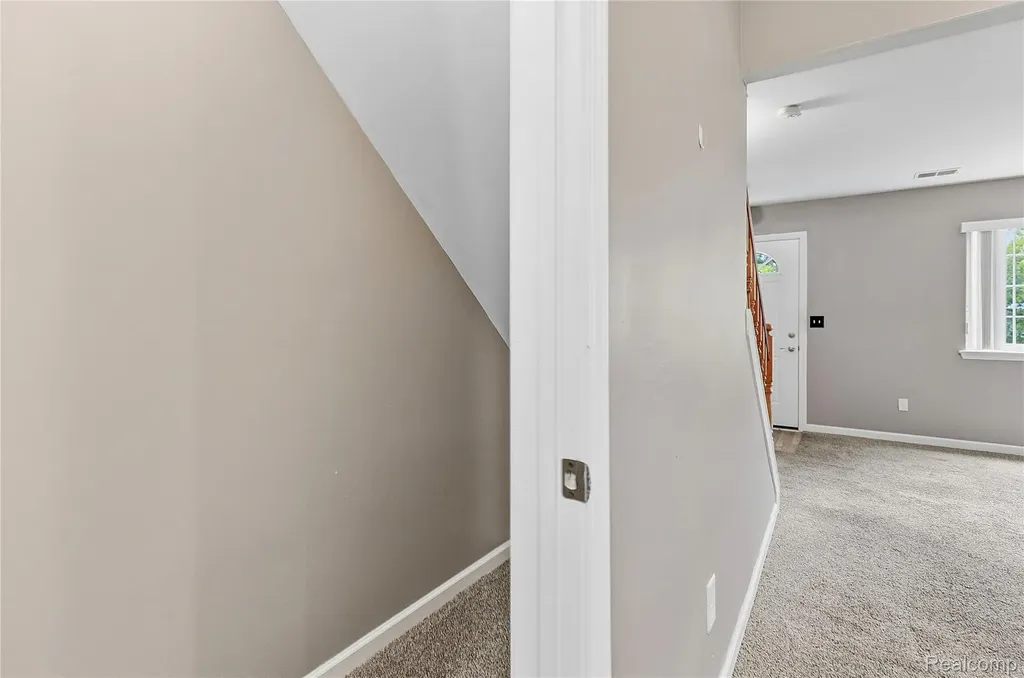 29760 Beverly Lane Chesterfield Township MI 48047