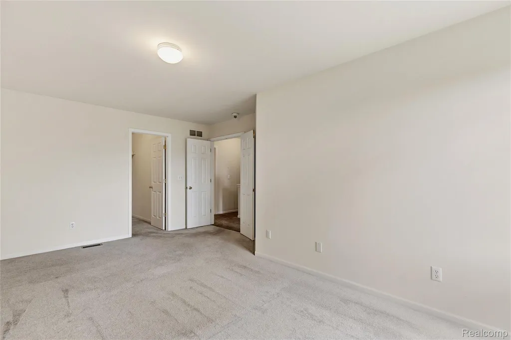 29760 Beverly Lane Chesterfield Township MI 48047