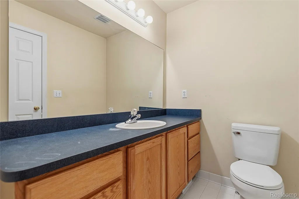29760 Beverly Lane Chesterfield Township MI 48047