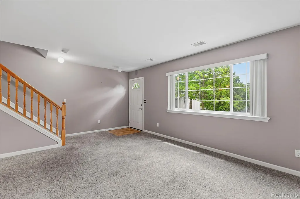 29760 Beverly Lane Chesterfield Township MI 48047