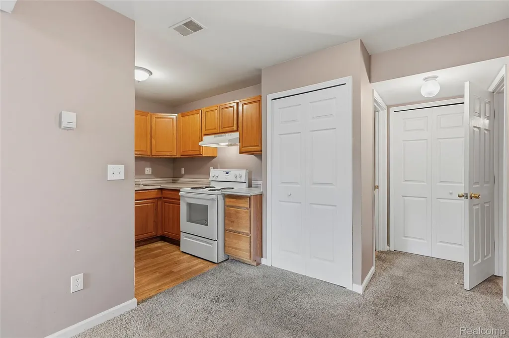 29760 Beverly Lane Chesterfield Township MI 48047