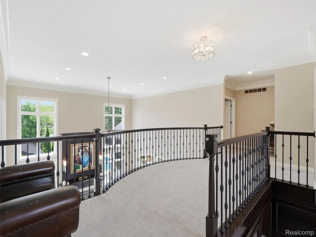 21081 Equestrian Trail Novi City MI 48167