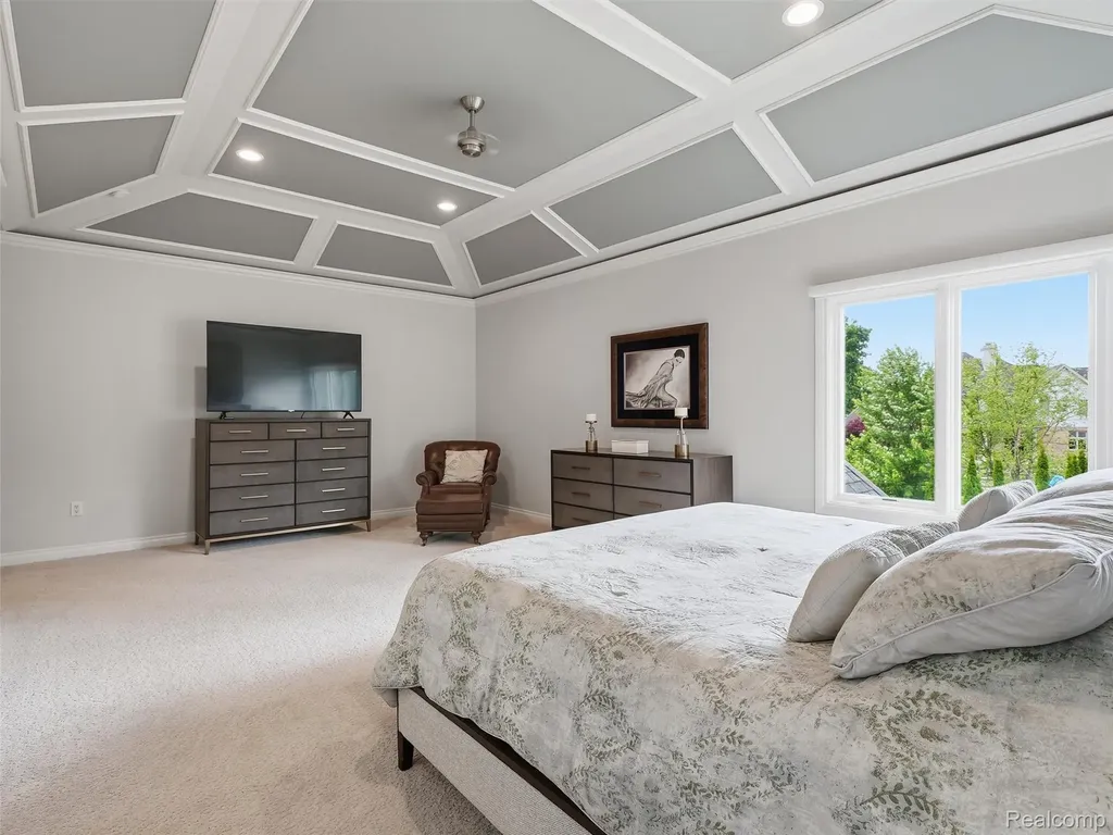 21081 Equestrian Trail Novi City MI 48167