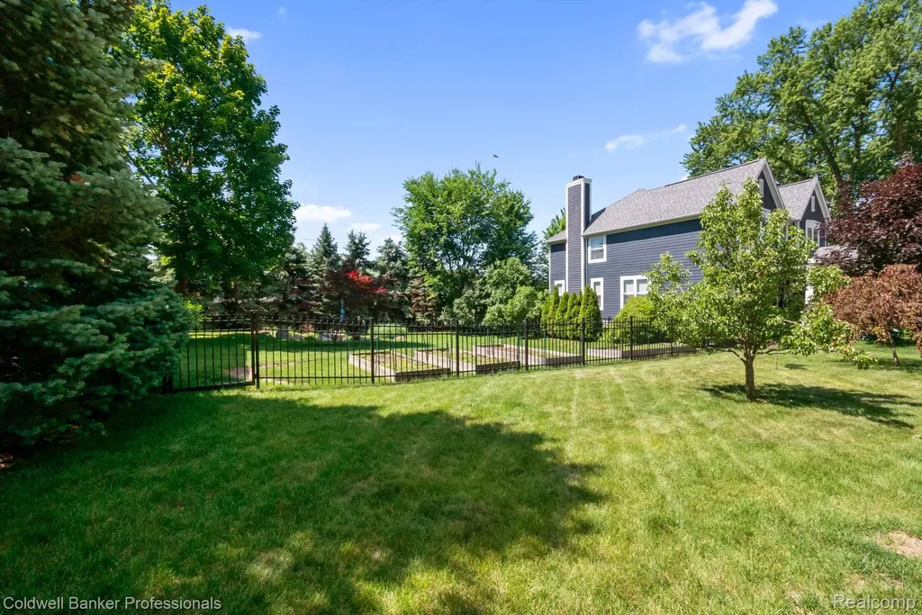 935 Simpson Street Plymouth City MI 48170