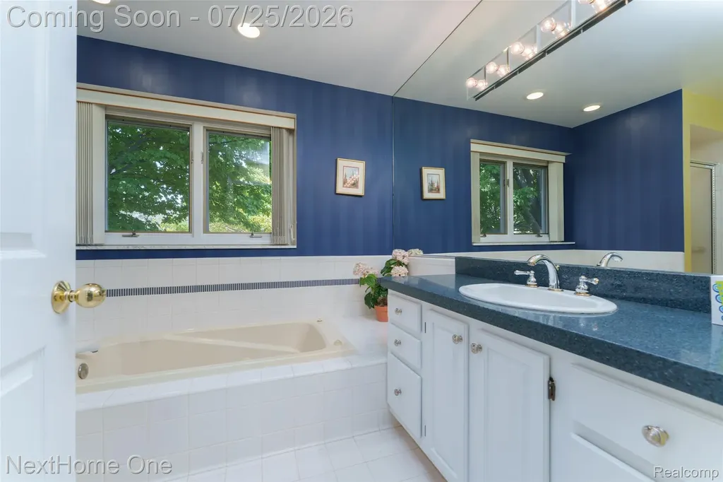 16357 Country Knoll Drive Northville Township MI 48168