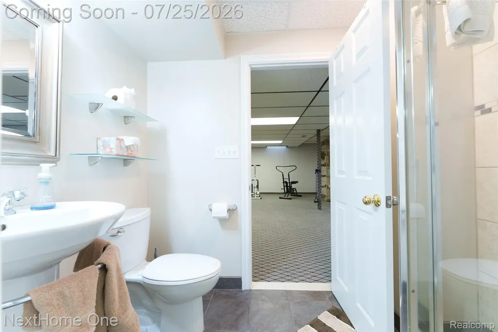 16357 Country Knoll Drive Northville Township MI 48168