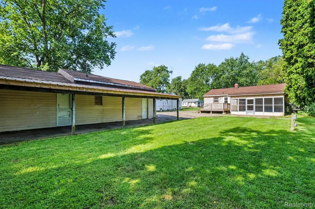 2089 Christner Street Burton City MI 48519