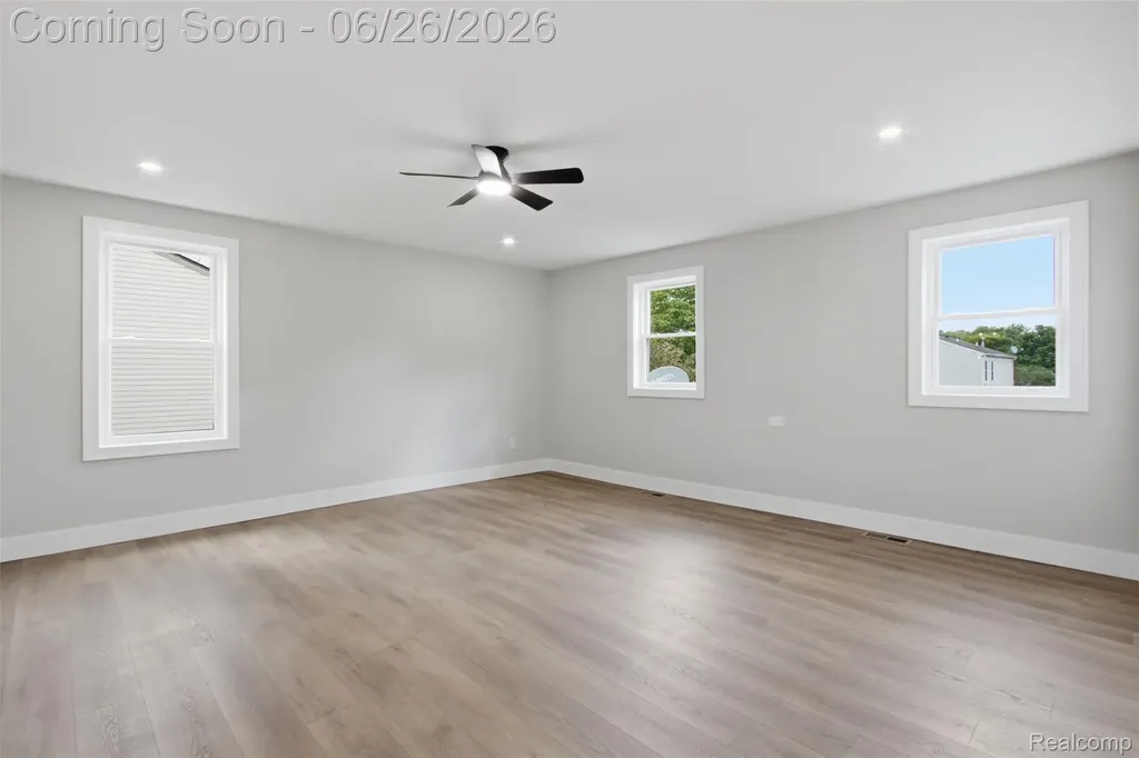 54319 Bradshaw Drive New Baltimore City MI 48047